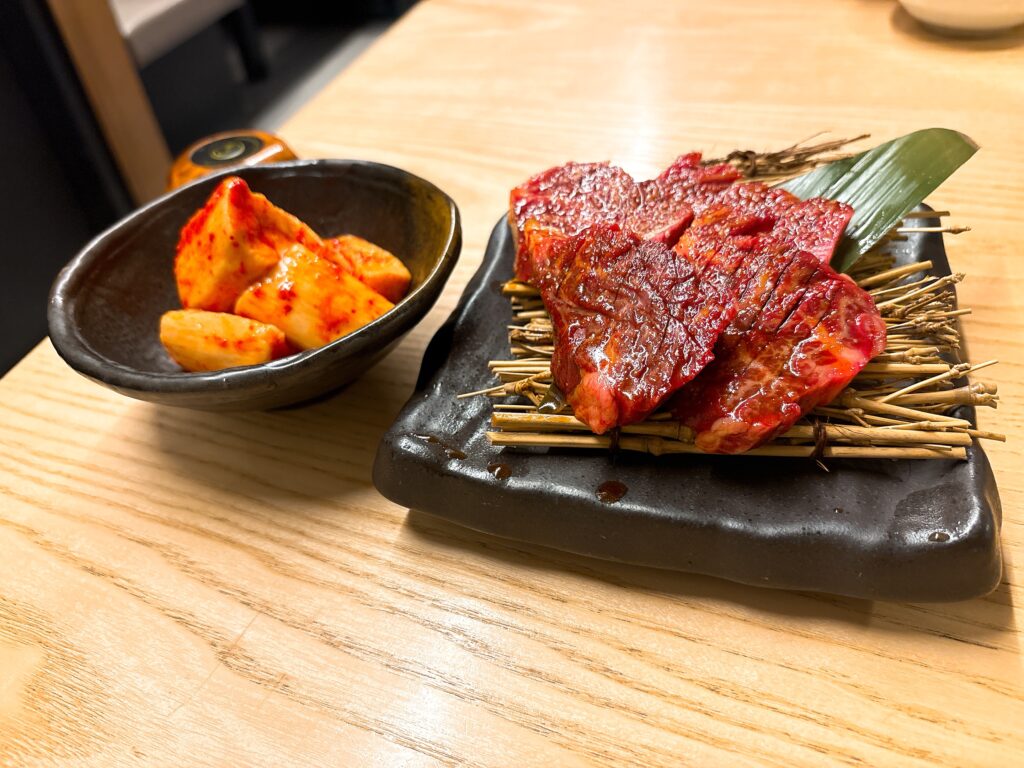 焼肉うちだ　長芋キムチ・黒毛和牛サガリの画像